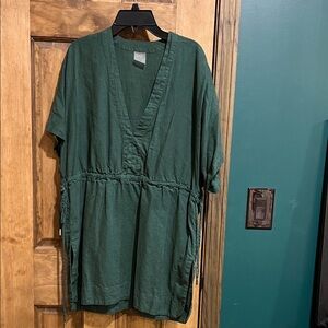 CALIA by Carrie Underwood Deep Green V-Neck Dress
